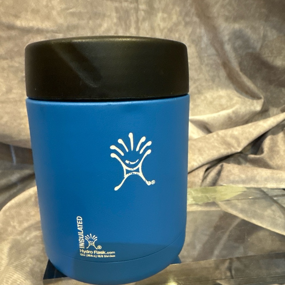 Hydro Flask Blue Insulated Tumbler